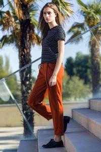 Düz Kesim Pantolonlar